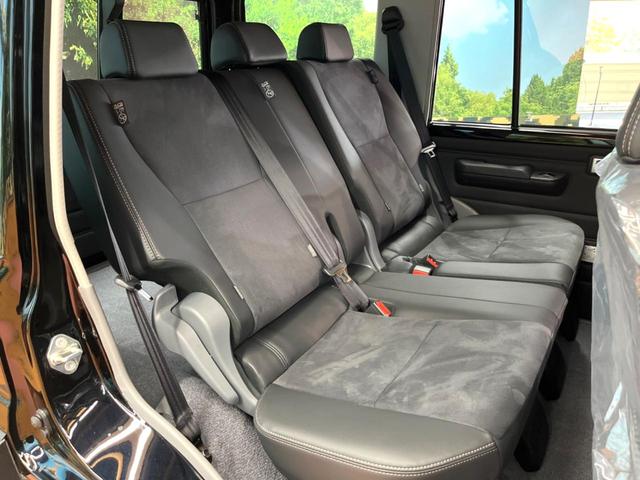 ランドクルーザー７０ ＡＸ　禁煙車　ＳＤナビフルセグ　衝突軽減装置　クルコン　レーンキープ　横滑り防止装置　ダウンヒルアシスト　ＬＥＤヘッド＆フォグ　プライバシーガラス　バックカメラ　Ｂｌｕｅｔｏｏｔｈ　ＥＴＣ（10枚目）