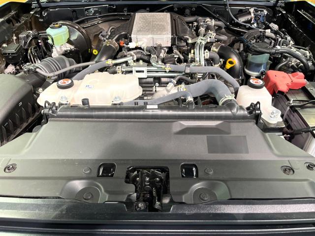 ランドクルーザー７０ ＡＸ　禁煙車　ＳＤナビフルセグ　衝突軽減装置　クルコン　レーンキープ　横滑り防止装置　ダウンヒルアシスト　ＬＥＤヘッド＆フォグ　プライバシーガラス　バックカメラ　Ｂｌｕｅｔｏｏｔｈ　ＥＴＣ（19枚目）