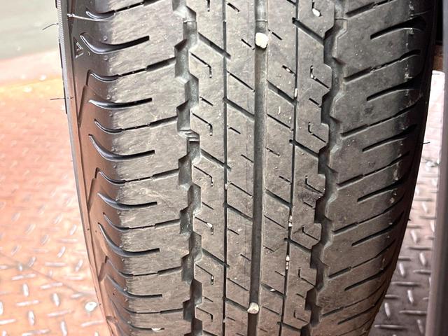 ジムニーシエラ JC 禁煙 ディスプレイオーディオ セーフティサポート クルコン シートヒーター LEDヘッド オートライト フォグランプ ダウンヒルアシスト アイドリングストップ 純正15アルミ ETC スマートキー(21枚目)