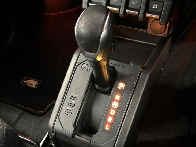 ジムニーシエラ JC 禁煙 ディスプレイオーディオ セーフティサポート クルコン シートヒーター LEDヘッド オートライト フォグランプ ダウンヒルアシスト アイドリングストップ 純正15アルミ ETC スマートキー(49枚目)