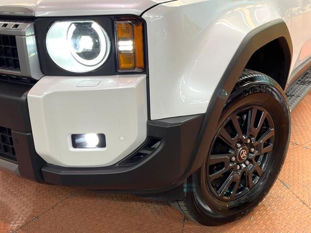 ランドクルーザー250 VX サンルーフ 12型ナビ 全周囲カメラ レーダークルーズ ブラインドスポットモニター デジタルミラー 丸目LEDヘッド 本革 ベンチレーション メモリーシート ステアリングヒーター パワーバックドア(16枚目)