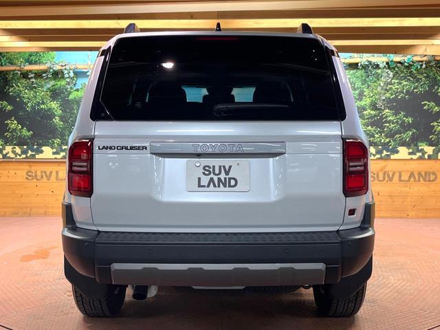 ランドクルーザー250 VX サンルーフ 12型ナビ 全周囲カメラ レーダークルーズ ブラインドスポットモニター デジタルミラー 丸目LEDヘッド 本革 ベンチレーション メモリーシート ステアリングヒーター パワーバックドア(19枚目)