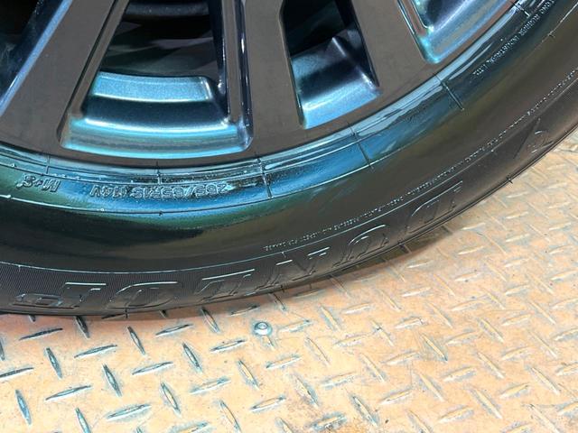 ランドクルーザー250 VX サンルーフ 12型ナビ 全周囲カメラ レーダークルーズ ブラインドスポットモニター デジタルミラー 丸目LEDヘッド 本革 ベンチレーション メモリーシート ステアリングヒーター パワーバックドア(30枚目)