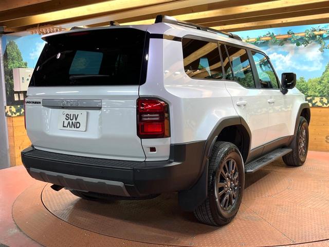 ランドクルーザー250 VX サンルーフ 12型ナビ 全周囲カメラ レーダークルーズ ブラインドスポットモニター デジタルミラー 丸目LEDヘッド 本革 ベンチレーション メモリーシート ステアリングヒーター パワーバックドア(62枚目)