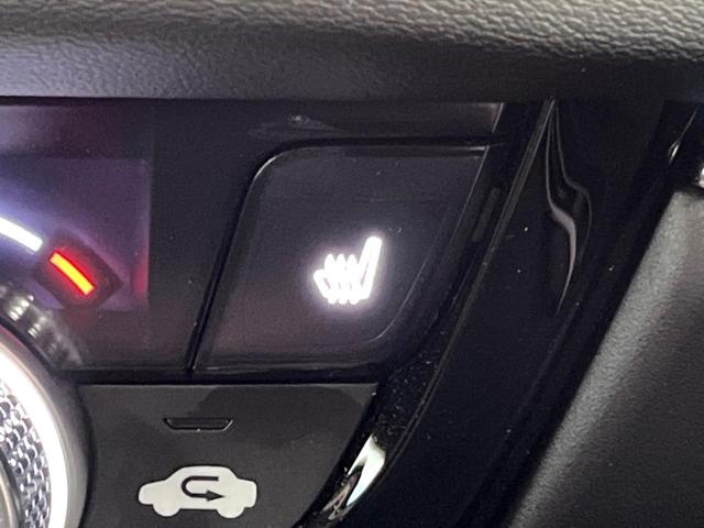 ヴェゼル e:HEV Z 禁煙車 純正SDナビ バックカメラ 衝突軽減装置 レーダークルーズ 電動リアゲート ハーフレザー シートヒーター LEDヘッド ブラインドスポットモニター 純正18インチアルミ(8枚目)