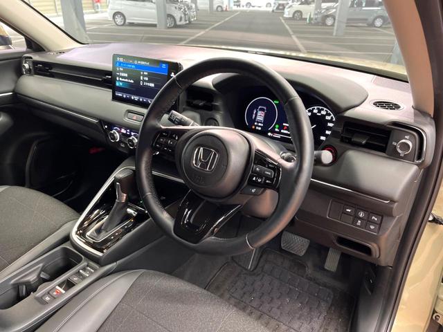 ヴェゼル e:HEV Z 禁煙車 純正SDナビ バックカメラ 衝突軽減装置 レーダークルーズ 電動リアゲート ハーフレザー シートヒーター LEDヘッド ブラインドスポットモニター 純正18インチアルミ(21枚目)