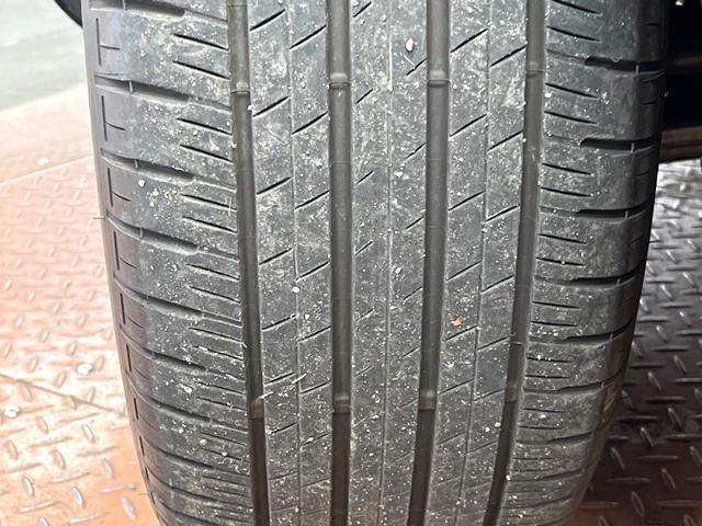 ヴェゼル e:HEV Z 禁煙車 純正SDナビ バックカメラ 衝突軽減装置 レーダークルーズ 電動リアゲート ハーフレザー シートヒーター LEDヘッド ブラインドスポットモニター 純正18インチアルミ(26枚目)