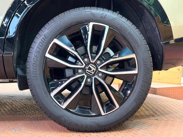 ヴェゼル e:HEV Z 禁煙車 純正SDナビ バックカメラ 衝突軽減装置 レーダークルーズ 電動リアゲート ハーフレザー シートヒーター LEDヘッド ブラインドスポットモニター 純正18インチアルミ(27枚目)