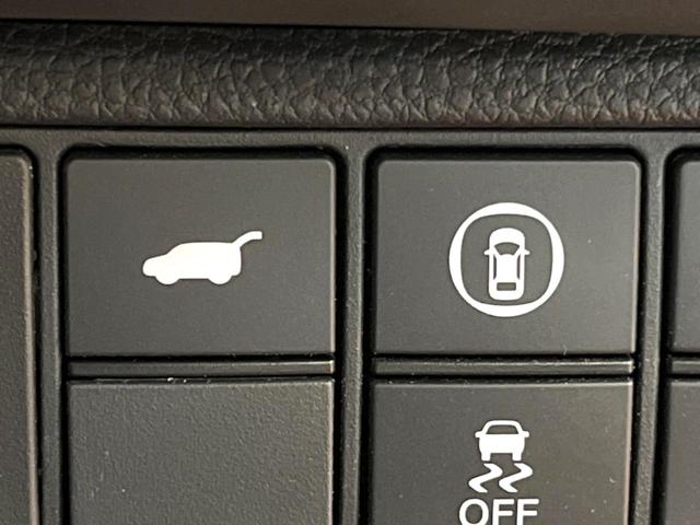 ヴェゼル e:HEV Z 禁煙車 純正SDナビ バックカメラ 衝突軽減装置 レーダークルーズ 電動リアゲート ハーフレザー シートヒーター LEDヘッド ブラインドスポットモニター 純正18インチアルミ(33枚目)