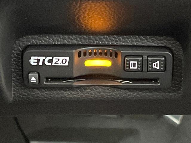 ヴェゼル e:HEV Z 禁煙車 純正SDナビ バックカメラ 衝突軽減装置 レーダークルーズ 電動リアゲート ハーフレザー シートヒーター LEDヘッド ブラインドスポットモニター 純正18インチアルミ(36枚目)