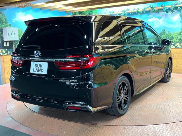 オデッセイハイブリッド e:HEVアブソルート・EX 禁煙 フリップダウン 10型ナビ 全周囲カメラ レーダークルーズ 両側電動スライドドア ブラインドスポットモニター シートヒーター パワーバックドア LEDヘッド&フォグ 純正18インチアルミ ETC(59枚目)