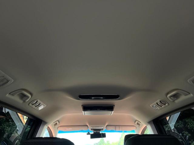 オデッセイハイブリッド e:HEVアブソルート・EX 禁煙 フリップダウン 10型ナビ 全周囲カメラ レーダークルーズ 両側電動スライドドア ブラインドスポットモニター シートヒーター パワーバックドア LEDヘッド&フォグ 純正18インチアルミ ETC(63枚目)