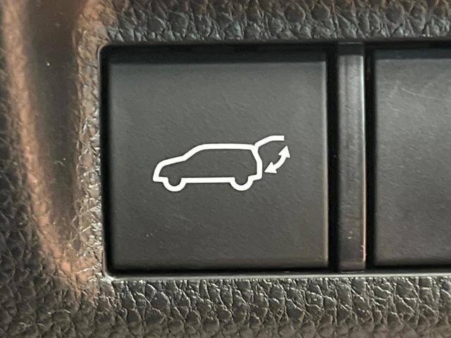 RAV4 アドベンチャー 禁煙 TRDルーフラック TRDバンパーガーニッシュ 9型ナビ バックカメラ レーダークルーズ 電動リアゲート LEDヘッド オートハイビーム パワーシート 純正19インチアルミ ETC(6枚目)