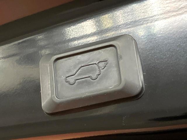 RAV4 アドベンチャー 禁煙 TRDルーフラック TRDバンパーガーニッシュ 9型ナビ バックカメラ レーダークルーズ 電動リアゲート LEDヘッド オートハイビーム パワーシート 純正19インチアルミ ETC(56枚目)