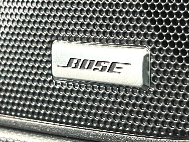 アウトランダーＰＨＥＶ Ｐ　サンルーフ　ＢＯＳＥサウンド　メーカーナビ　全周囲カメラ　マイパイロット　ブラインドスポットモニター　パワーバックドア　メモリーシート　革シート　ＬＥＤヘッド　純正２０インチアルミ　パドルシフト（3枚目）