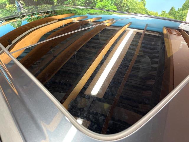 アウトランダーＰＨＥＶ Ｐ　サンルーフ　ＢＯＳＥサウンド　メーカーナビ　全周囲カメラ　マイパイロット　ブラインドスポットモニター　パワーバックドア　メモリーシート　革シート　ＬＥＤヘッド　純正２０インチアルミ　パドルシフト（23枚目）