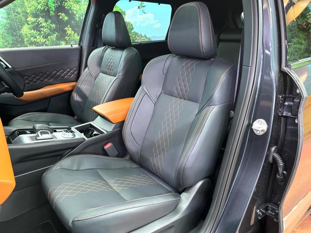 アウトランダーＰＨＥＶ Ｐ　サンルーフ　ＢＯＳＥサウンド　メーカーナビ　全周囲カメラ　マイパイロット　ブラインドスポットモニター　パワーバックドア　メモリーシート　革シート　ＬＥＤヘッド　純正２０インチアルミ　パドルシフト（26枚目）