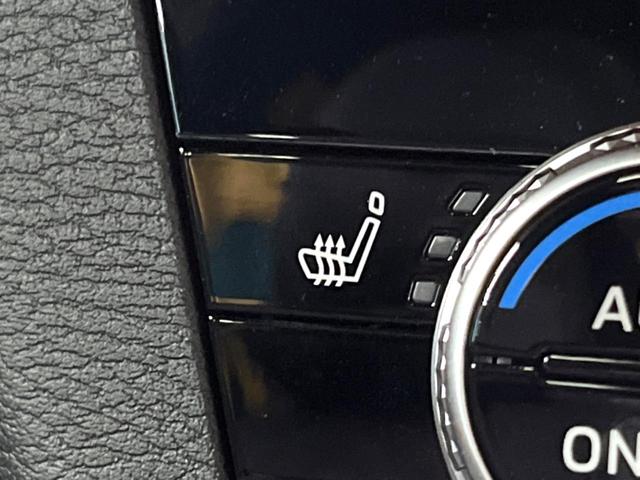 アウトランダーＰＨＥＶ Ｐ　サンルーフ　ＢＯＳＥサウンド　メーカーナビ　全周囲カメラ　マイパイロット　ブラインドスポットモニター　パワーバックドア　メモリーシート　革シート　ＬＥＤヘッド　純正２０インチアルミ　パドルシフト（49枚目）