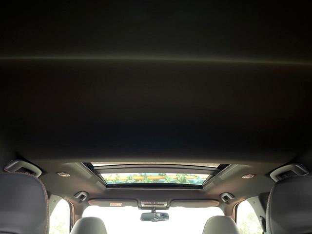 アウトランダーＰＨＥＶ Ｐ　サンルーフ　ＢＯＳＥサウンド　メーカーナビ　全周囲カメラ　マイパイロット　ブラインドスポットモニター　パワーバックドア　メモリーシート　革シート　ＬＥＤヘッド　純正２０インチアルミ　パドルシフト（60枚目）