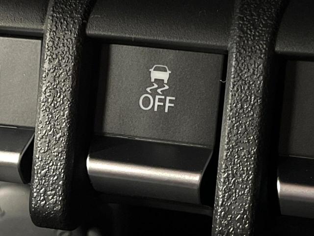 ジムニー ＸＣ　届出済未使用車　クルコン　シートヒーター　ダウンヒルアシスト　ＬＥＤヘッド＆フォグ　純正１６インチアルミ　横滑り防止装置　アイドリングストップ　スマートキー　オートライト　オートエアコン（6枚目）