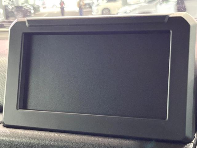 ジムニー ＸＣ　届出済未使用車　クルコン　シートヒーター　ダウンヒルアシスト　ＬＥＤヘッド＆フォグ　純正１６インチアルミ　横滑り防止装置　アイドリングストップ　スマートキー　オートライト　オートエアコン（42枚目）