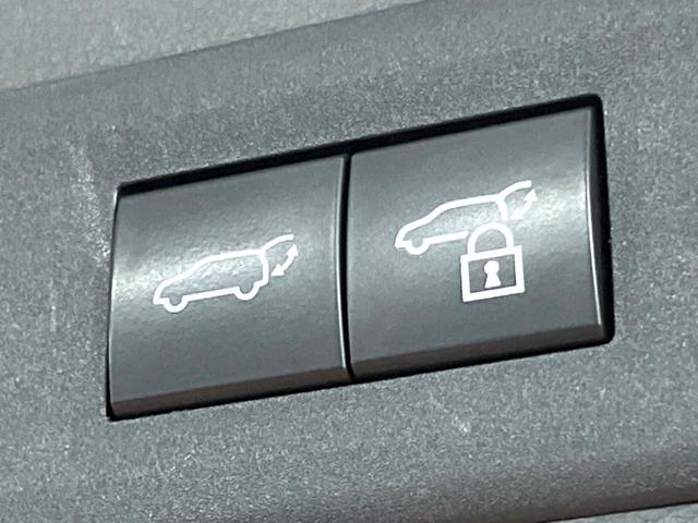 ＮＸ ＮＸ３５０ｈ　バージョンＬ　サンルーフ　モデリスタエアロ　全周囲カメラ　レーダークルーズコントロール　ブラインドスポットモニター　禁煙車　電動リアゲート　レザーシート　全席シートヒーター　前席シートエアコン　ＥＴＣ　ドラレコ（11枚目）