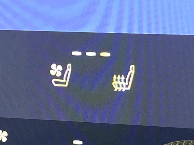 ＮＸ ＮＸ３５０ｈ　バージョンＬ　１４型ナビ　全周囲カメラ　レーダークルーズ　ブラインドスポットモニター　パワーバックドア　ベンチレーション　ＥＴＣ　革シート　メモリーシート　オートハイビーム　ＬＥＤヘッド　純正２０インチアルミ（8枚目）