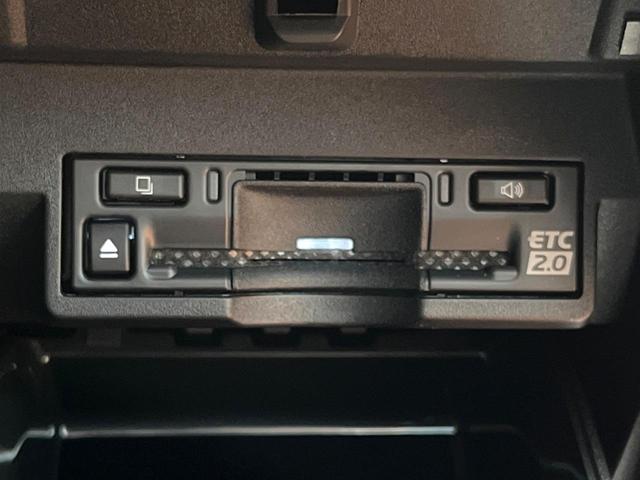 ＮＸ ＮＸ３５０ｈ　バージョンＬ　１４型ナビ　全周囲カメラ　レーダークルーズ　ブラインドスポットモニター　パワーバックドア　ベンチレーション　ＥＴＣ　革シート　メモリーシート　オートハイビーム　ＬＥＤヘッド　純正２０インチアルミ（9枚目）