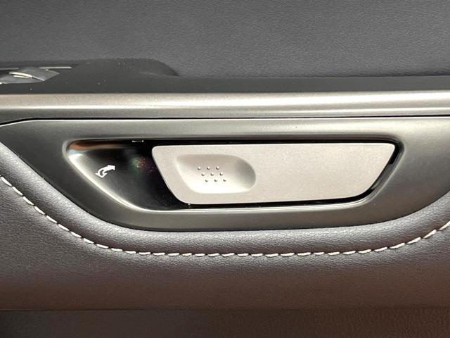 ＮＸ ＮＸ３５０ｈ　バージョンＬ　１４型ナビ　全周囲カメラ　レーダークルーズ　ブラインドスポットモニター　パワーバックドア　ベンチレーション　ＥＴＣ　革シート　メモリーシート　オートハイビーム　ＬＥＤヘッド　純正２０インチアルミ（35枚目）