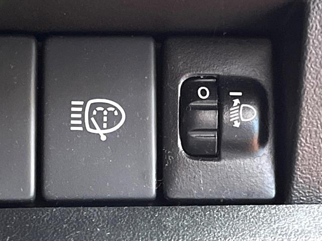 ジムニーノマド ＦＣ　セーフティサポート　レーダークルーズ　シートヒーター　ダウンヒルアシスト　横滑り防止装置　ＬＥＤヘッド＆フォグ　純正１５インチアルミ　オートエアコン　オートライト　ＥＴＣ　スマートキー（34枚目）