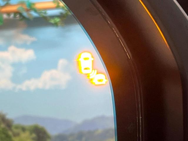 ステップワゴン e:HEVスパーダ 禁煙車 純正10型ナビ バックカメラ 両側電動スライドドア レーダークルーズ ホンダセンシング ブラインドスポットモニター パワーバックドア ハーフレザー シートヒーター LEDヘッド&フォグ ETC(7枚目)