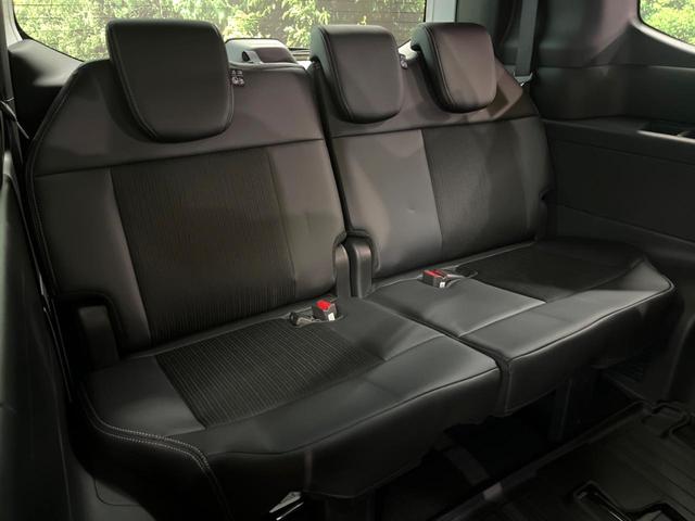 ステップワゴン e:HEVスパーダ 禁煙車 純正10型ナビ バックカメラ 両側電動スライドドア レーダークルーズ ホンダセンシング ブラインドスポットモニター パワーバックドア ハーフレザー シートヒーター LEDヘッド&フォグ ETC(14枚目)