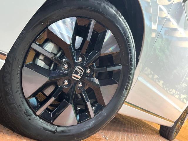 ステップワゴン e:HEVスパーダ 禁煙車 純正10型ナビ バックカメラ 両側電動スライドドア レーダークルーズ ホンダセンシング ブラインドスポットモニター パワーバックドア ハーフレザー シートヒーター LEDヘッド&フォグ ETC(17枚目)