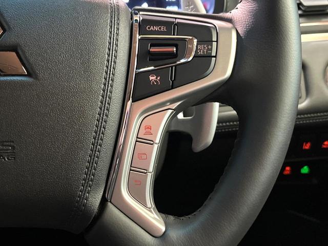 デリカD:5 G パワーパッケージ 禁煙 フリップダウン BIG-X11型ナビ 全周囲カメラ レーダークルーズ 両側電動スライドドア シートヒーター 黒革 シートヒーター パワーシート ステアリングヒーター LEDヘッド&フォグ ETC(6枚目)