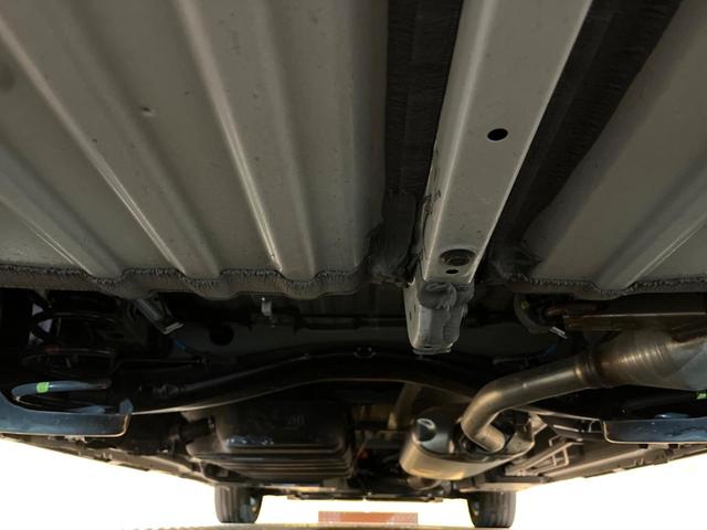 ヴォクシー ハイブリッドS-Z 禁煙車 両側電動スライド 10型ナビ 全周囲カメラ 衝突軽減装置 レーダークルーズ ハーフレザー シートヒーター コーナーセンサー レーンキープ 三眼LEDヘッド パーキングアシスト デジタルミラー(20枚目)