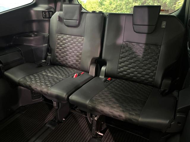 ヴォクシー ハイブリッドS-Z 禁煙車 両側電動スライド 10型ナビ 全周囲カメラ 衝突軽減装置 レーダークルーズ ハーフレザー シートヒーター コーナーセンサー レーンキープ 三眼LEDヘッド パーキングアシスト デジタルミラー(25枚目)