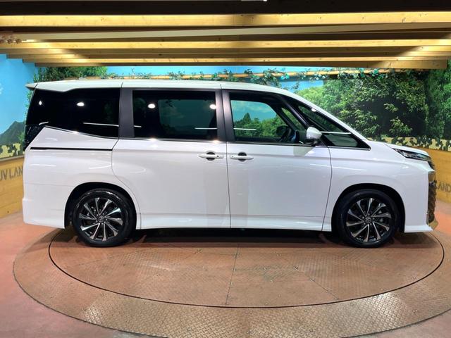 ヴォクシー ハイブリッドS-Z 禁煙車 両側電動スライド 10型ナビ 全周囲カメラ 衝突軽減装置 レーダークルーズ ハーフレザー シートヒーター コーナーセンサー レーンキープ 三眼LEDヘッド パーキングアシスト デジタルミラー(54枚目)