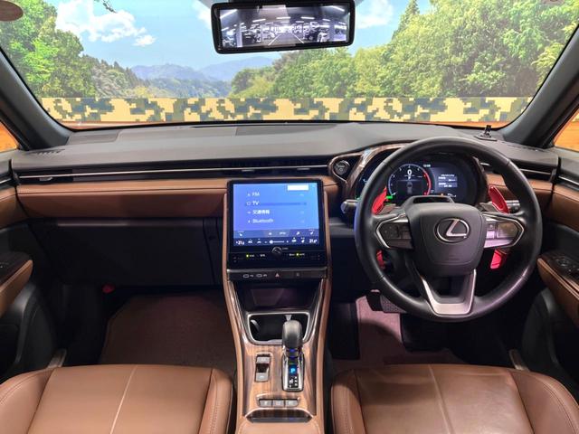 LBX リラックス 4WD 禁煙 モデリスタエアロ 9型ディスプレイ 全周囲カメラ ブラインドスポットモニター レーダークルーズ LEDヘッド オートハイビーム 電動リアゲート 茶革 シートヒーター 純正18インチアルミ(2枚目)