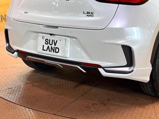 LBX リラックス 4WD 禁煙 モデリスタエアロ 9型ディスプレイ 全周囲カメラ ブラインドスポットモニター レーダークルーズ LEDヘッド オートハイビーム 電動リアゲート 茶革 シートヒーター 純正18インチアルミ(60枚目)