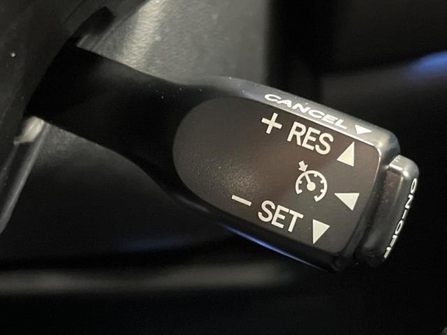 ハリアー プレミアム 禁煙車 パノラマルーフ BIG-X9型ナビフルセグ レーダークルーズ 衝突軽減装置 オートハイビーム レーンキープ 電動リアゲート パワーシート LEDヘッド&フォグ Bluetooth ETC(6枚目)