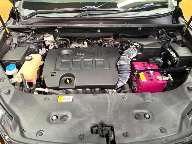 ハリアー プレミアム 禁煙車 パノラマルーフ BIG-X9型ナビフルセグ レーダークルーズ 衝突軽減装置 オートハイビーム レーンキープ 電動リアゲート パワーシート LEDヘッド&フォグ Bluetooth ETC(19枚目)