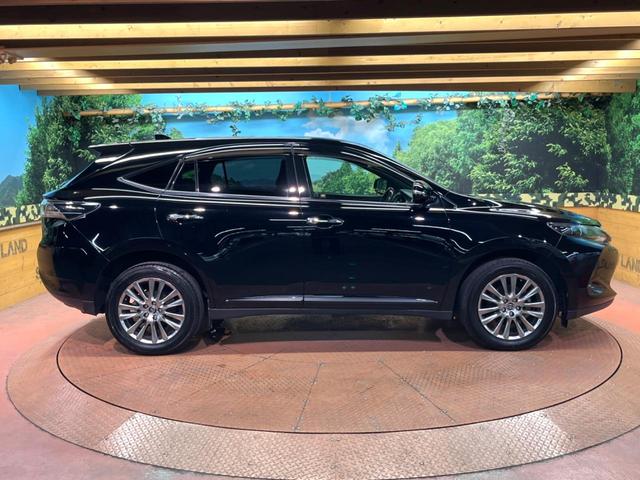 ハリアー プレミアム 禁煙車 パノラマルーフ BIG-X9型ナビフルセグ レーダークルーズ 衝突軽減装置 オートハイビーム レーンキープ 電動リアゲート パワーシート LEDヘッド&フォグ Bluetooth ETC(51枚目)