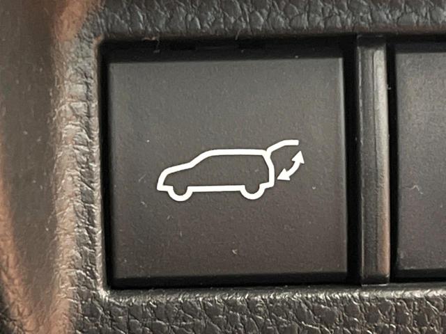 ハリアー G 禁煙車 純正8型ディスプレイ ナビキット バックカメラ デジタルミラー ブラインドスポット レーダークルーズ パワーバックドア LEDヘッド&フォグ オートハイビーム 純正18インチAW ETC(8枚目)