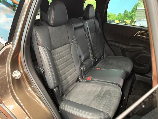 アウトランダーPHEV G 禁煙 純正9型ナビ 全周囲カメラ マイパイロット ブラインドスポットモニター 電動リアゲート ハーフレザーシート シートヒーター クリアランスソナー LEDヘッド 純正20インチアルミ ETC(11枚目)