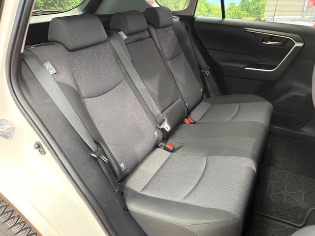 RAV4 X 禁煙車 8型ナビフルセグ 衝突軽減装置 レーダークルーズ ブラインドスポットモニター オートハイビーム LEDヘッド&フォグ 純正17インチアルミ ETC Bluetooth(11枚目)