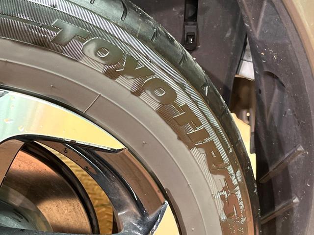 シエンタ ハイブリッドZ 全周囲カメラ 衝突被害軽減システム 禁煙車 ドラレコ 両側電動ドア コーナーセンサー スマートキー LEDヘッド ETC2.0 純正15インチアルミ オートハイビーム 車線逸脱警報 オートライト(26枚目)