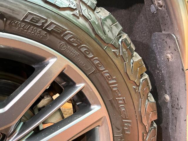 エクストレイル 20XtブラックエクストリーマXエマジェンシブレキP 禁煙車 4WD メーカーナビ 全周囲カメラ 衝突軽減装置 車線逸脱警報 パワーバックドア シートヒーター パワーシート ドラレコ ETC 合皮シート LEDヘッド 純正17インチアルミ クルコン(29枚目)