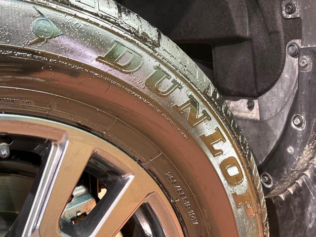 ランドクルーザー２５０ ＶＸ　禁煙　サンルーフ　純正１２型ディスプレイ　全周囲カメラ　ブラインドスポットモニター　レーダークルーズ　デジタルミラー　黒革　シートベンチレーション　丸目ＬＥＤヘッド　純正１８インチアルミ　ＥＴＣ（31枚目）