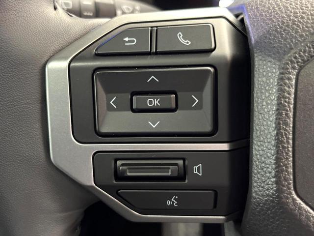 ランドクルーザー２５０ ＶＸ　禁煙　サンルーフ　純正１２型ディスプレイ　全周囲カメラ　ブラインドスポットモニター　レーダークルーズ　デジタルミラー　黒革　シートベンチレーション　丸目ＬＥＤヘッド　純正１８インチアルミ　ＥＴＣ（39枚目）