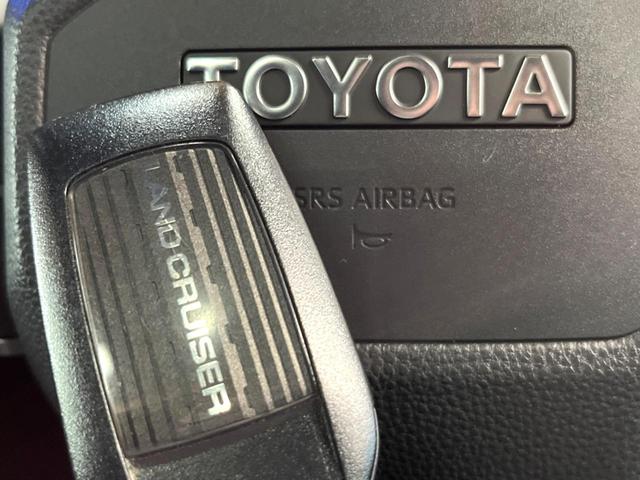 ランドクルーザー２５０ ＶＸ　禁煙　サンルーフ　純正１２型ディスプレイ　全周囲カメラ　ブラインドスポットモニター　レーダークルーズ　デジタルミラー　黒革　シートベンチレーション　丸目ＬＥＤヘッド　純正１８インチアルミ　ＥＴＣ（40枚目）